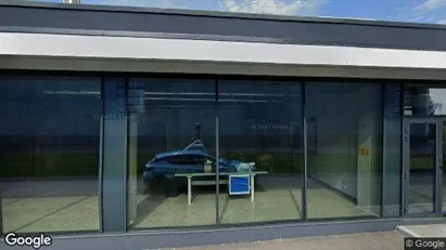 Office spaces for rent in Rae - Photo from Google Street View