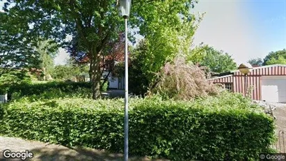Bedrijfsruimtes te huur in Veendam - Foto uit Google Street View