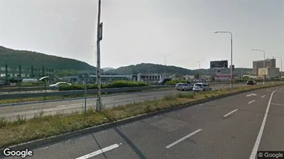 Gewerbeflächen zur Miete in Banská Bystrica – Foto von Google Street View