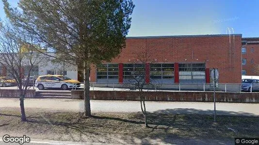 Bedrijfsruimtes te koop i Oulu - Foto uit Google Street View
