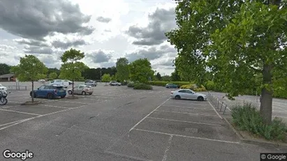Commercial properties for rent in Basingstoke - Hampshire - Photo from Google Street View