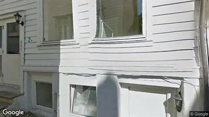 Producties te koop in Bergen Bergenhus - Foto uit Google Street View
