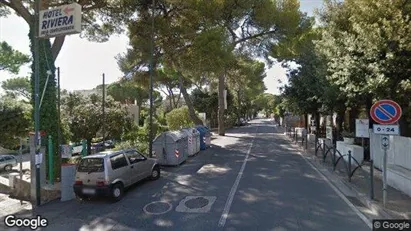 Lokaler til salgs i Rosignano Marittimo – Bilde fra Google Street View