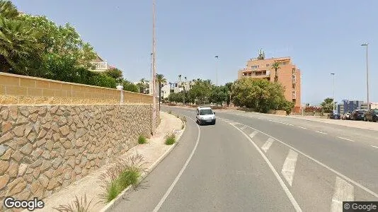 Kontorslokaler till salu i Torrevieja – Foto från Google Street View