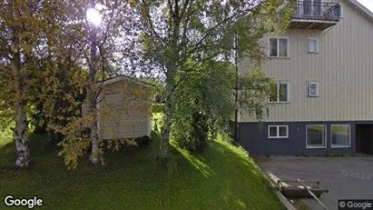 Bedrijfsruimtes te koop in Berg - Foto uit Google Street View