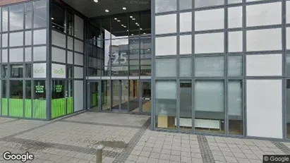 Kantorruimte te huur in Reykjavík Háaleiti - Foto uit Google Street View