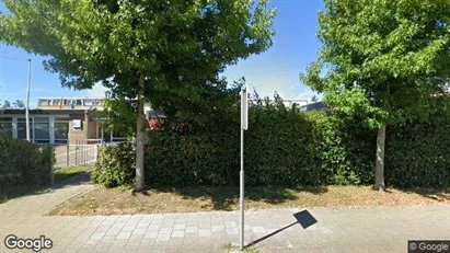 Bedrijfsruimtes te huur in Alblasserdam - Foto uit Google Street View