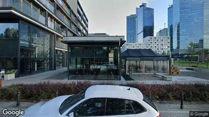 Kantorruimte te koop in Warschau Wola - Foto uit Google Street View