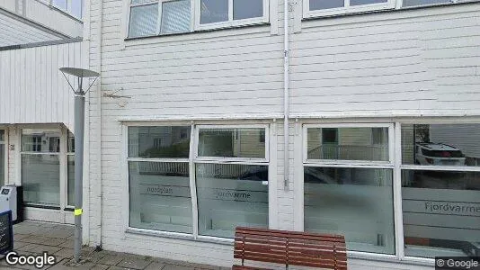 Office spaces for rent i Eid - Photo from Google Street View