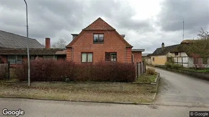 Bedrijfsruimtes te koop in Tommerup - Foto uit Google Street View