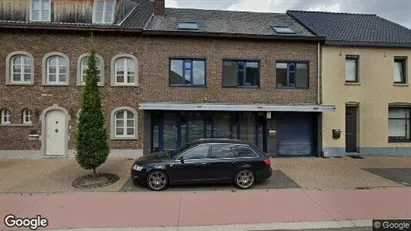 Gewerbeflächen zum Kauf in Maaseik – Foto von Google Street View