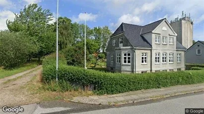 Magazijnen te huur in Malling - Foto uit Google Street View