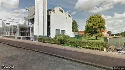 Bedrijfsruimtes te huur in Rotterdam Overschie - Foto uit Google Street View