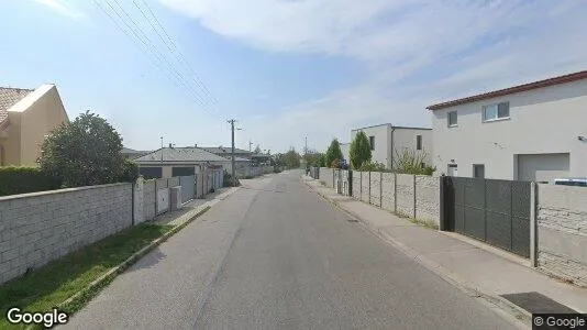 Bedrijfsruimtes te koop i Location is not specified - Foto uit Google Street View