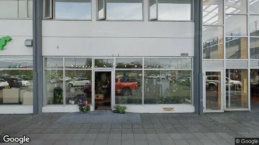Kantorruimte te koop i Reykjavík Breiðholt - Foto uit Google Street View
