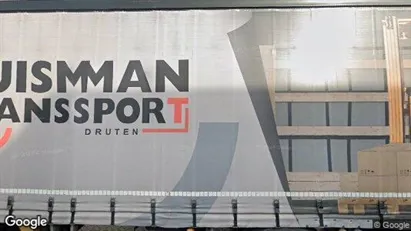 Gewerbeflächen zur Miete in Rotterdam Overschie – Foto von Google Street View