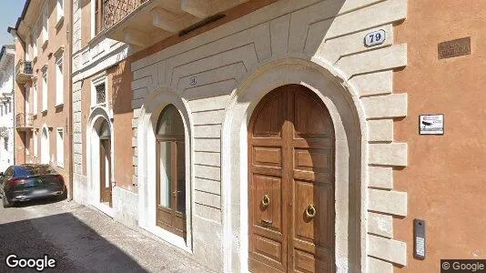 Lokaler til leie i L'Aquila – Bilde fra Google Street View