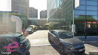Bedrijfsruimtes te huur in Milaan Zona 2 - Stazione Centrale, Gorla, Turro, Greco, Crescenzago - Foto uit Google Street View