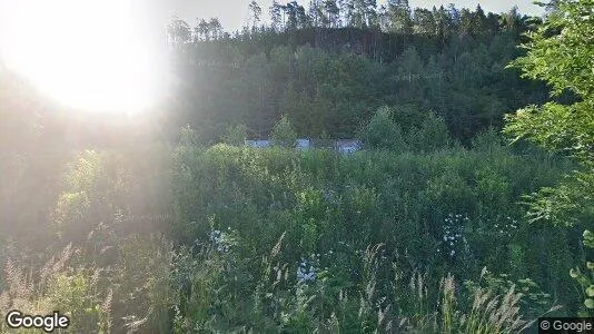 Verkstedhaller til salgs i Hole – Bilde fra Google Street View