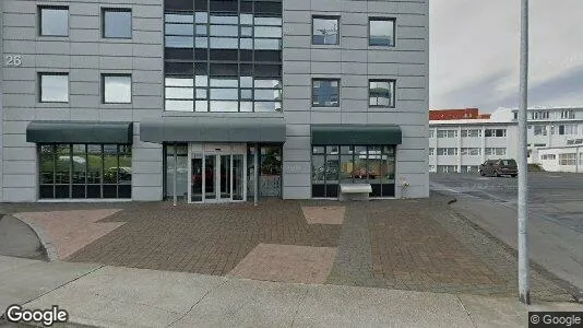Kantorruimte te koop i Reykjavík Hlíðar - Foto uit Google Street View
