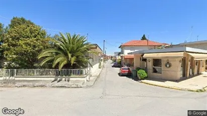 Lokaler til leie i Katerini – Bilde fra Google Street View Lokaler til leie i Katerini – Bilde fra Google Street View