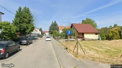 Företagslokaler till salu i Piešťany – Foto från Google Street View