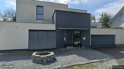 Gewerbeflächen zum Kauf in Kirchberg-Thening – Foto von Google Street View