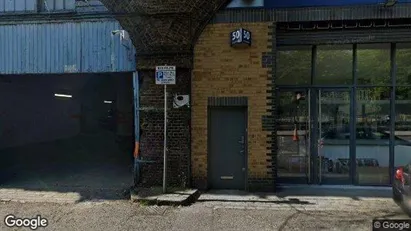 Bedrijfsruimtes te huur in London E17 - Foto uit Google Street View