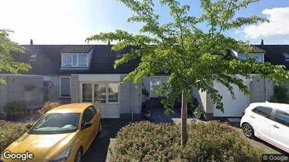 Bedrijfsruimtes te koop in Almere - Foto uit Google Street View