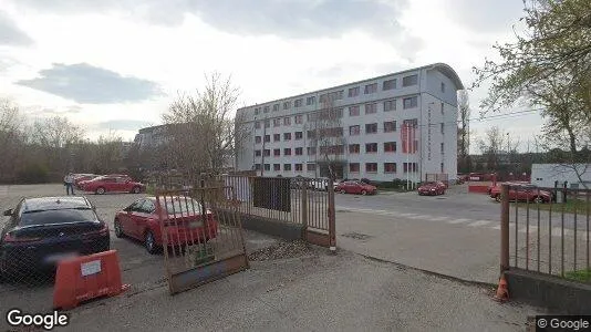 Lokaler til leje i Location is not specified - Foto fra Google Street View