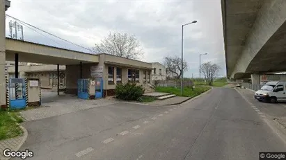 Gewerbeflächen zur Miete in Nitra – Foto von Google Street View