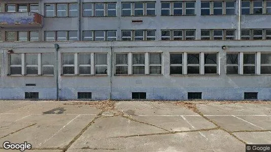 Gewerbeflächen zur Miete i Martin – Foto von Google Street View