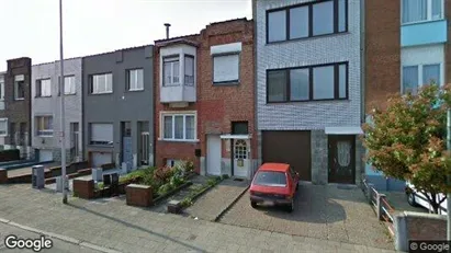 Bedrijfsruimtes te huur in Antwerpen Deurne - Foto uit Google Street View