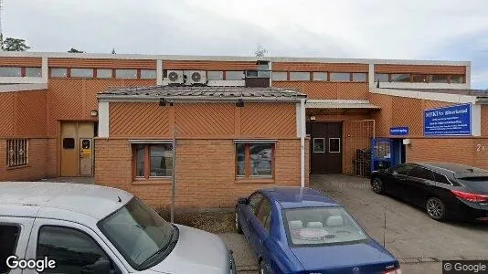 Lager zur Miete i Täby – Foto von Google Street View