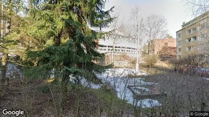 Lagerlokaler för uthyrning i Helsingfors Västra – Foto från Google Street View