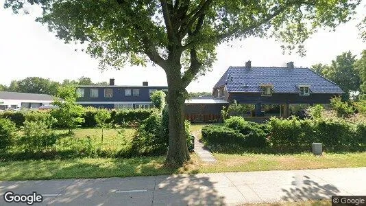 Bedrijfsruimtes te koop i Emmen - Foto uit Google Street View