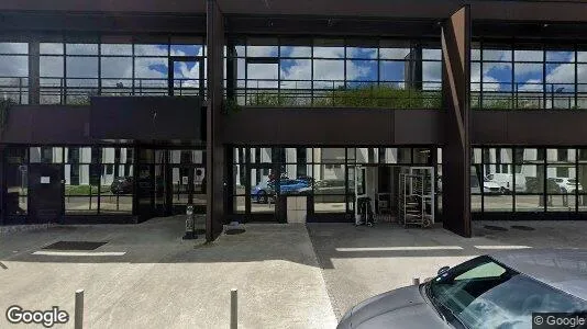 Office spaces for rent i L'Haÿ-les-Roses - Photo from Google Street View