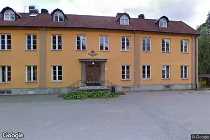 Gewerbeflächen zur Miete in Täby – Foto von Google Street View