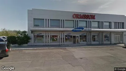 Kantorruimte te huur in Reykjavík Háaleiti - Foto uit Google Street View