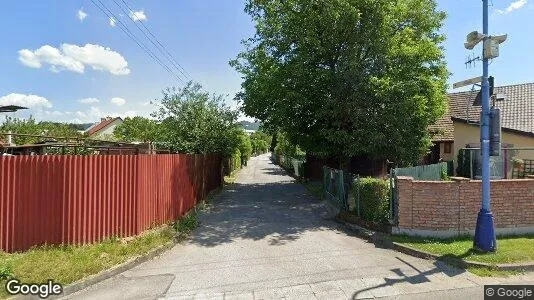 Gewerbeflächen zur Miete i Ilava – Foto von Google Street View