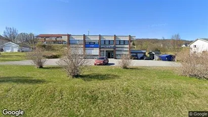 Gewerbeflächen zum Kauf in Karlsøy – Foto von Google Street View