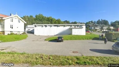 Lagerlokaler til salg i Røyken - Foto fra Google Street View