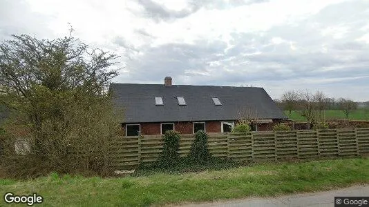 Bedrijfsruimtes te koop i Trige - Foto uit Google Street View