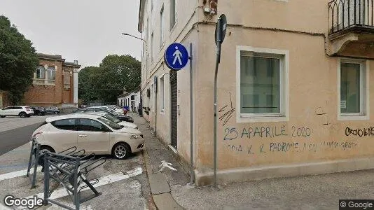 Office spaces for rent i Vicenza - Photo from Google Street View