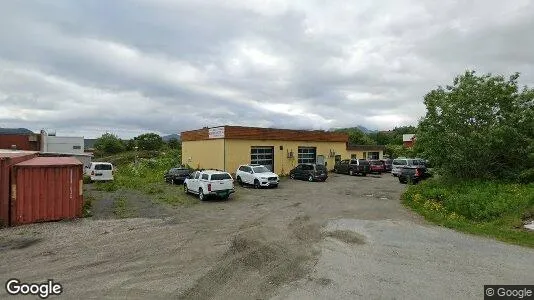 Företagslokaler till salu i Vestvågøy – Foto från Google Street View
