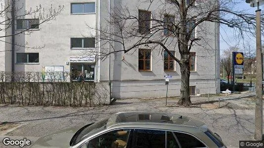 Bedrijfsruimtes te huur i Berlijn Pankow - Foto uit Google Street View