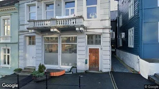 Büros zur Miete i Bergen Bergenhus – Foto von Google Street View