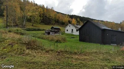 Bedrijfsruimtes te koop in Lesja - Foto uit Google Street View