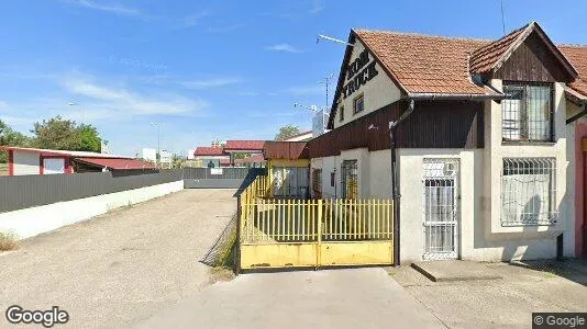 Bedrijfsruimtes te huur i Komárno - Foto uit Google Street View