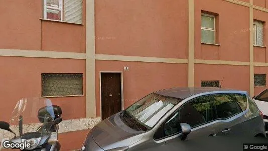 Lagerlokaler till salu i Genova – Foto från Google Street View